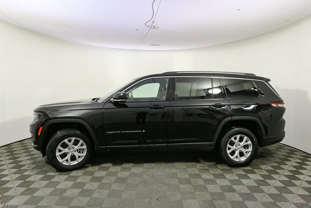Used 2023 Jeep Grand Cherokee L Limited image 6