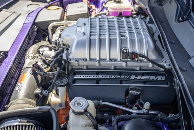 Used 2016 Dodge Challenger SRT Hellcat RWD image 20