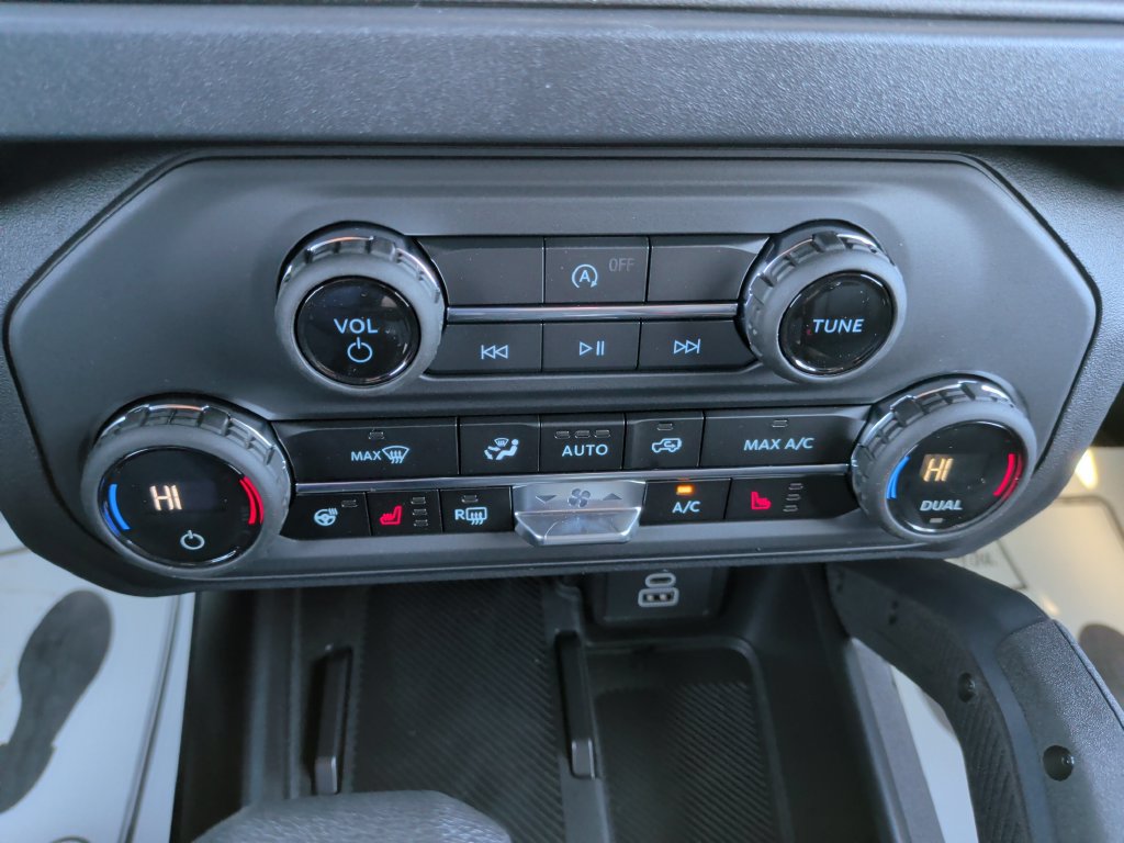 New 2026 Ford Bronco Badlands w/ Sasquatch Package AWD/4WD image 20