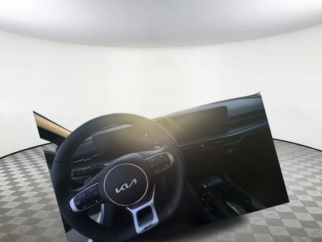 Certified 2025 Kia K5 GT w/ GT1 Package image 7