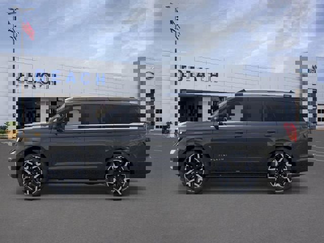 New 2025 Ford Expedition Platinum w/ Platinum Ultimate Package image 4
