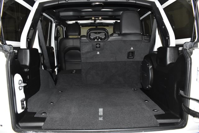 Used 2022 Jeep Wrangler Unlimited Sahara image 31