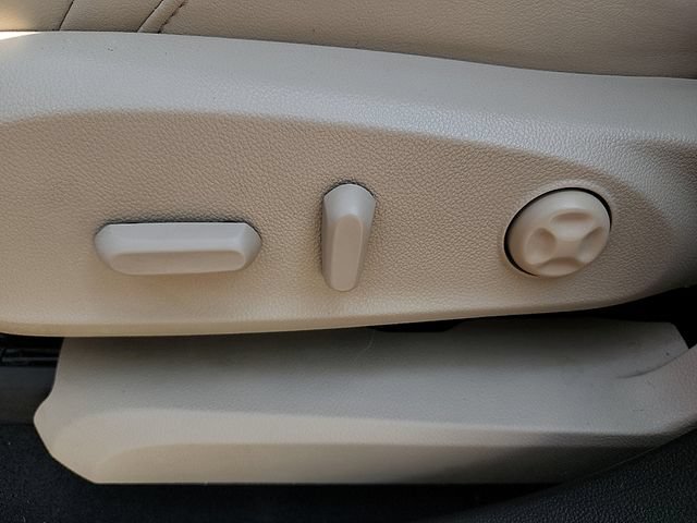 Certified 2019 Buick Envision Preferred AWD/4WD image 14