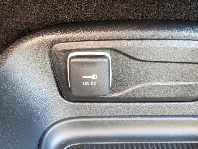 New 2026 Chrysler Voyager LX image 17