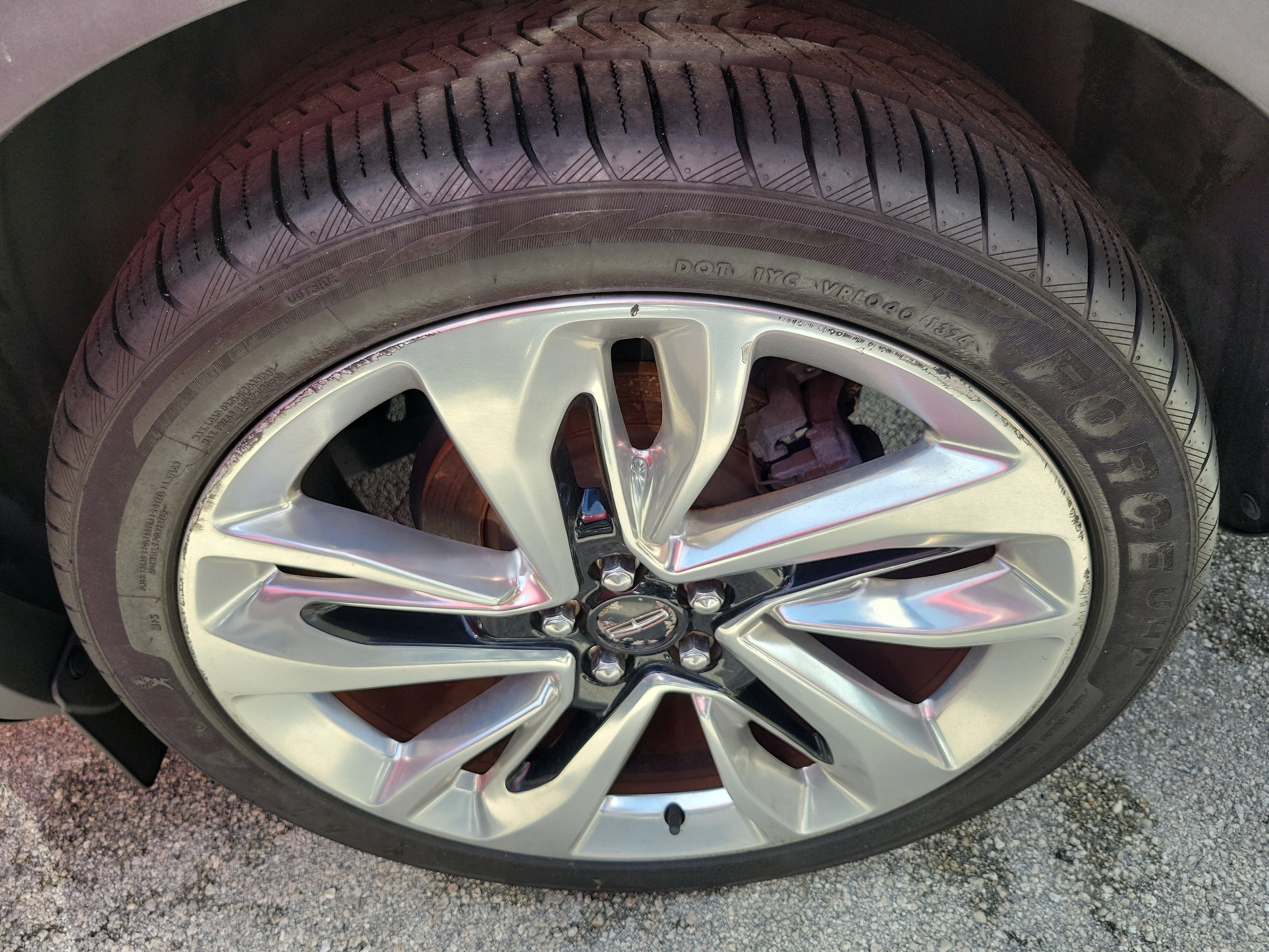Used 2018 Lincoln MKX Reserve FWD image 6