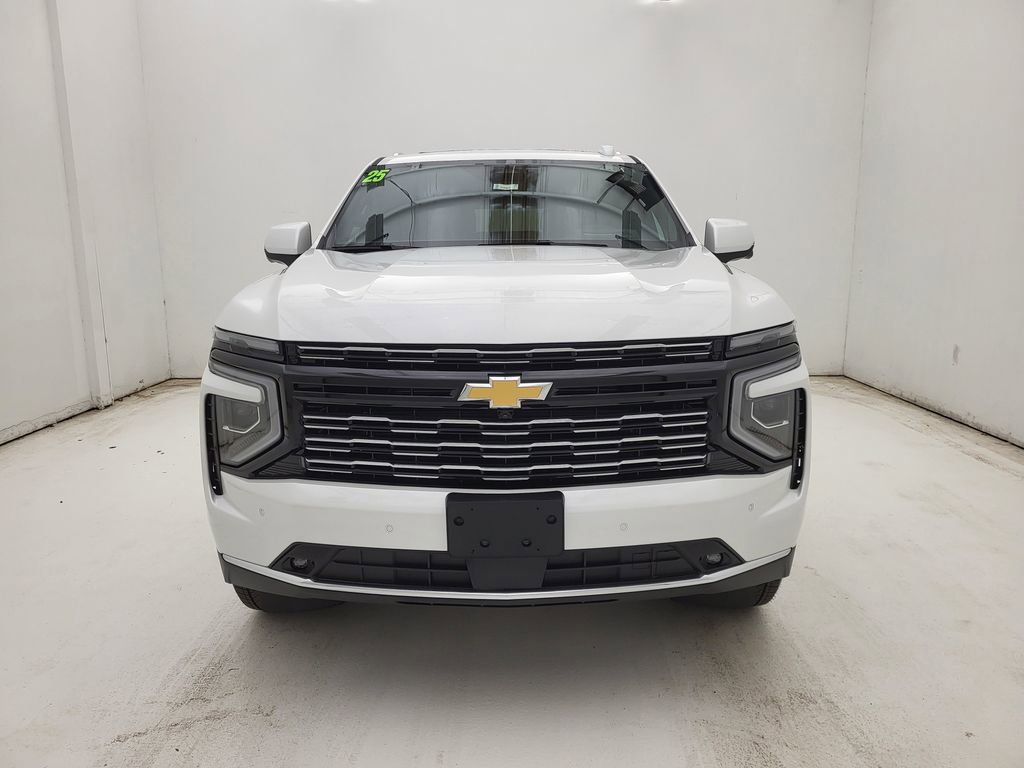New 2025 Chevrolet Suburban High Country image 32