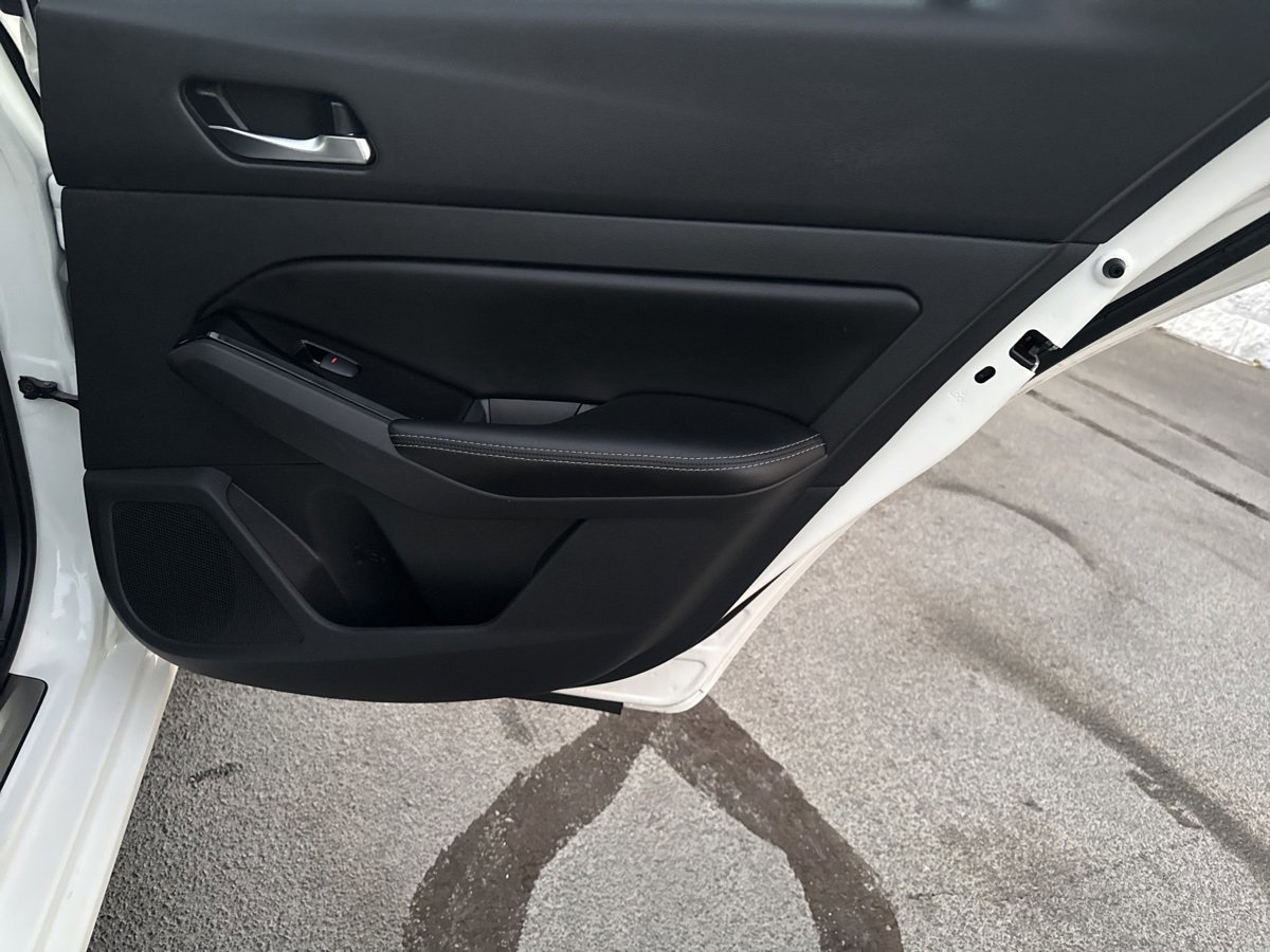 Used 2023 Nissan Altima 2.5 SL image 45