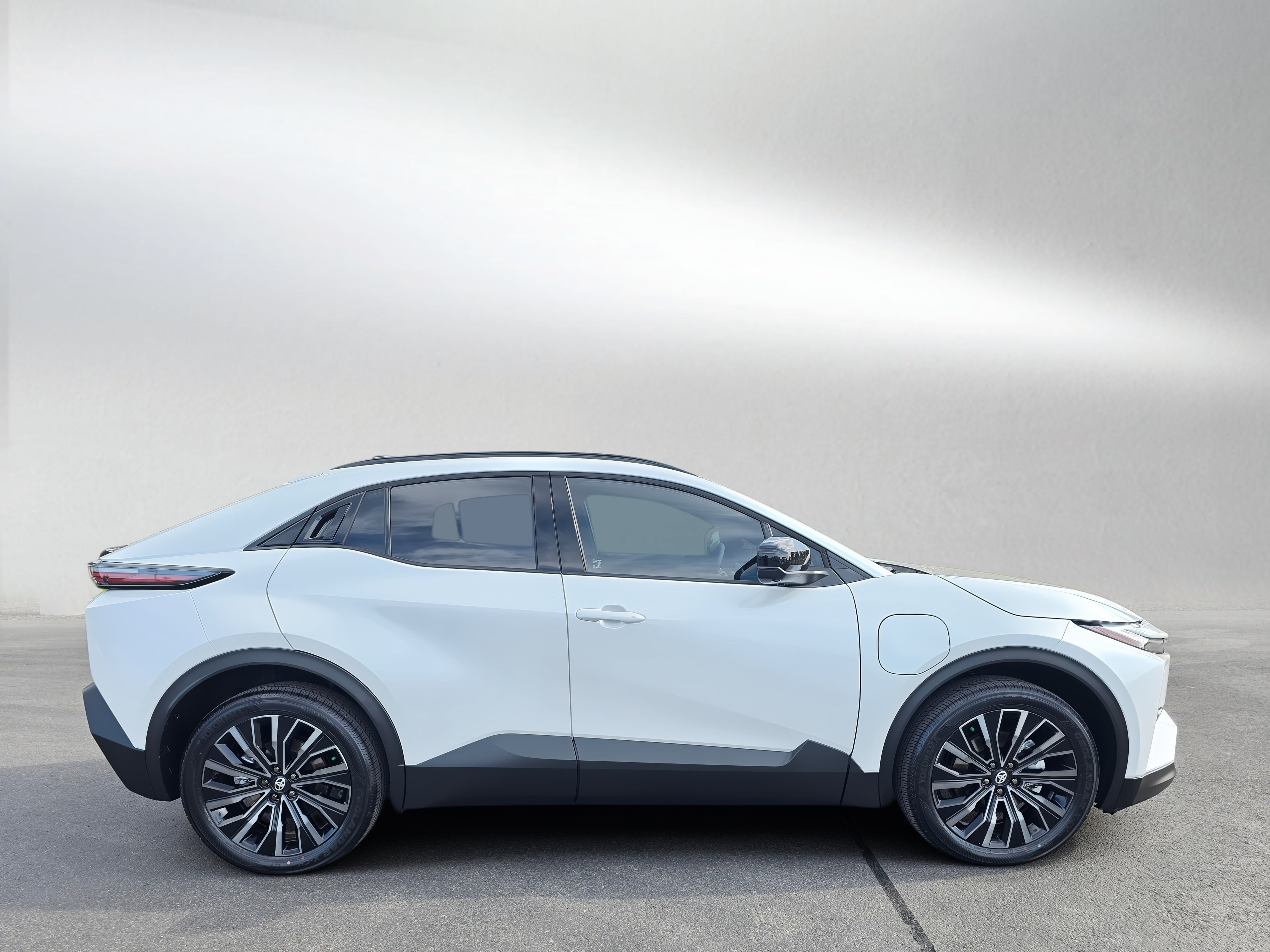 Certified 2026 Toyota C-HR AWD/4WD image 6