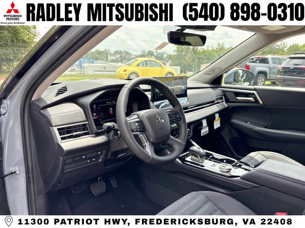 New 2026 Mitsubishi Outlander SE AWD/4WD image 4