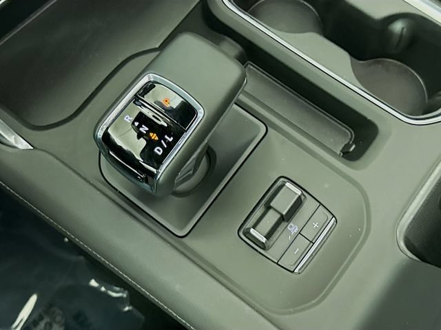 Used 2025 GMC Sierra 1500 Denali w/ Denali Reserve Package AWD/4WD image 18