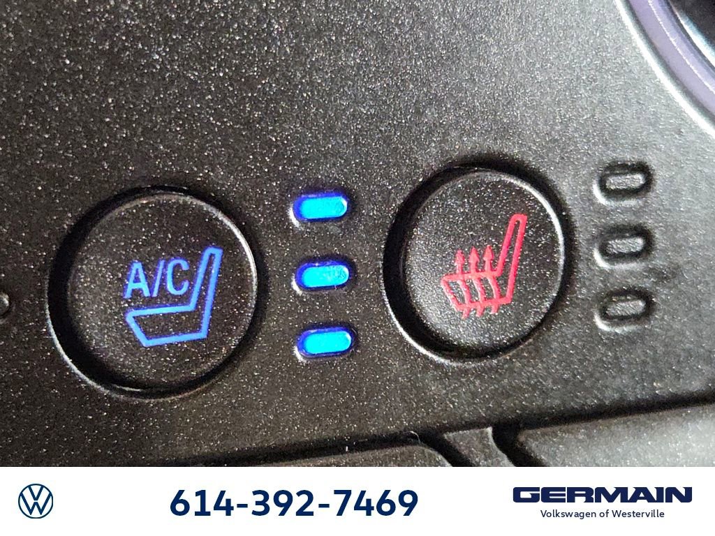 Used 2019 Ford Fusion Titanium image 34