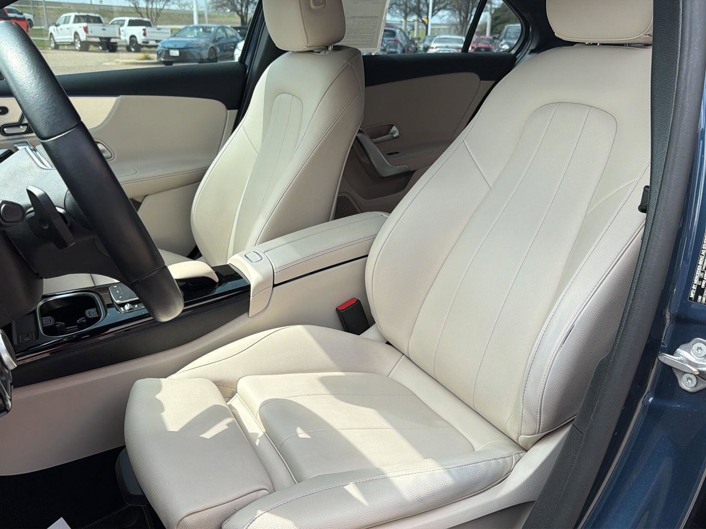 Used 2022 Mercedes-Benz A 220 image 9