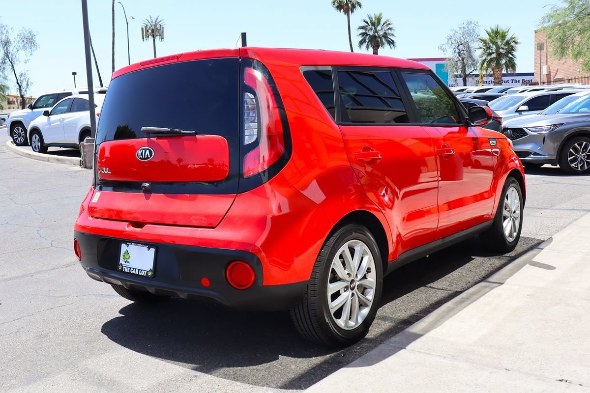 Used 2018 Kia Soul + FWD image 13