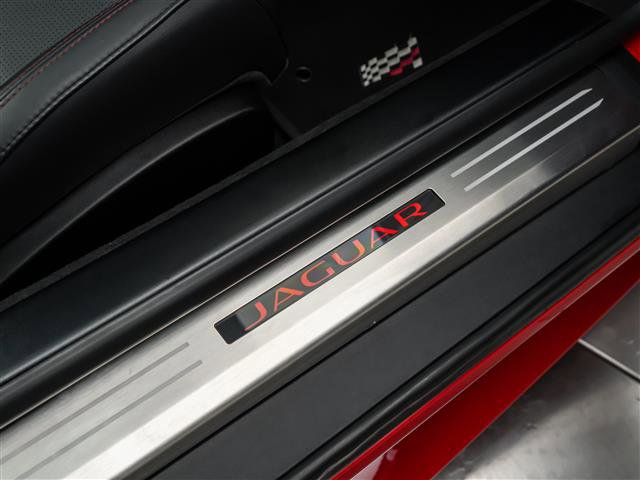 Used 2020 Jaguar F-TYPE Checkered Flag image 31