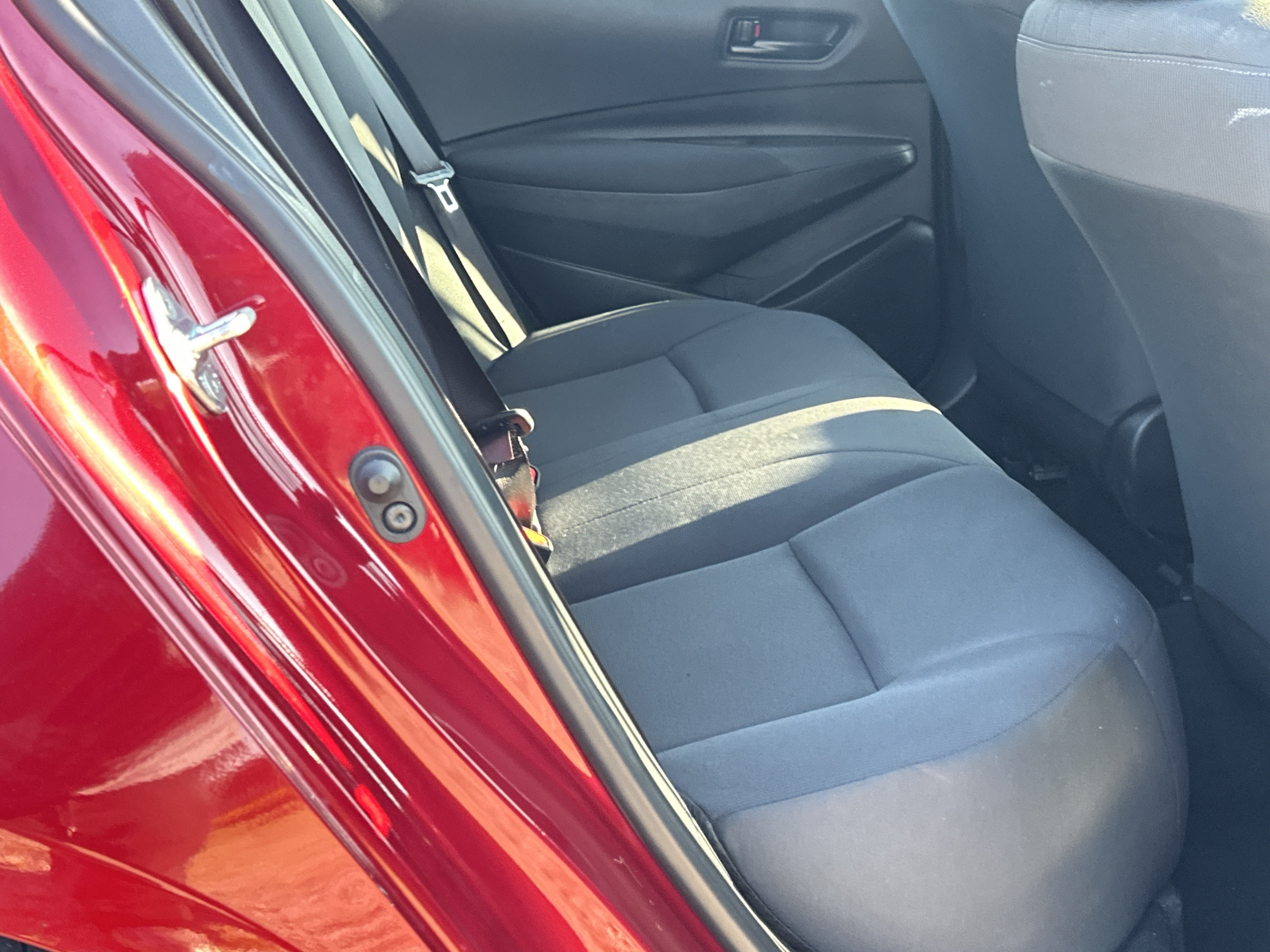 Used 2024 Toyota Corolla LE FWD image 15