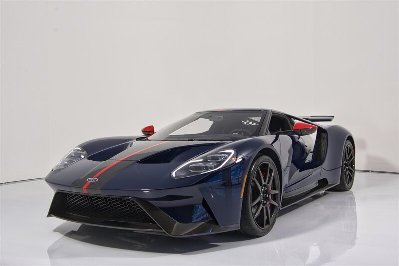 Used 2020 Ford GT Carbon Series RWD image 4