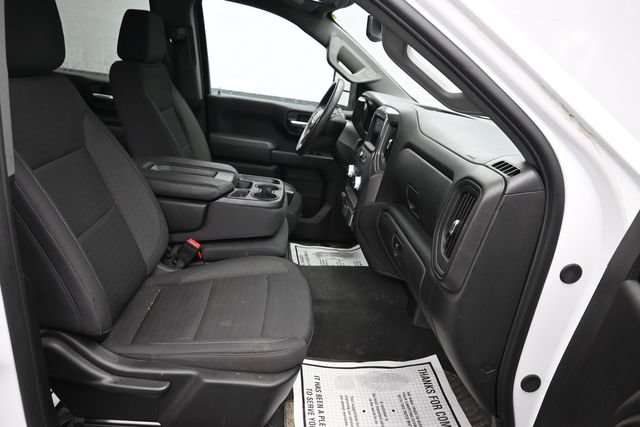 Used 2024 GMC Sierra 1500 Pro w/ Graphite Edition AWD/4WD image 7