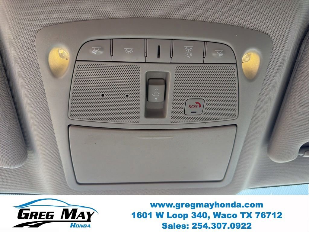 Used 2019 Nissan Pathfinder SL FWD image 16