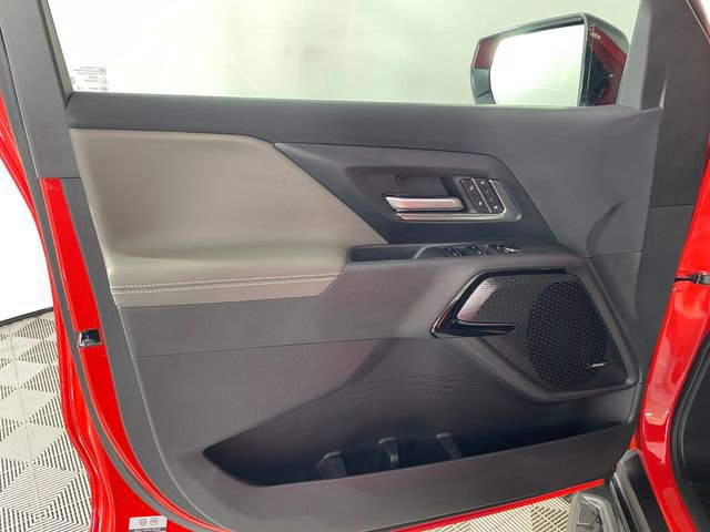 Certified 2026 Chevrolet Silverado EV Trail Boss w/ Premium Package AWD/4WD image 14