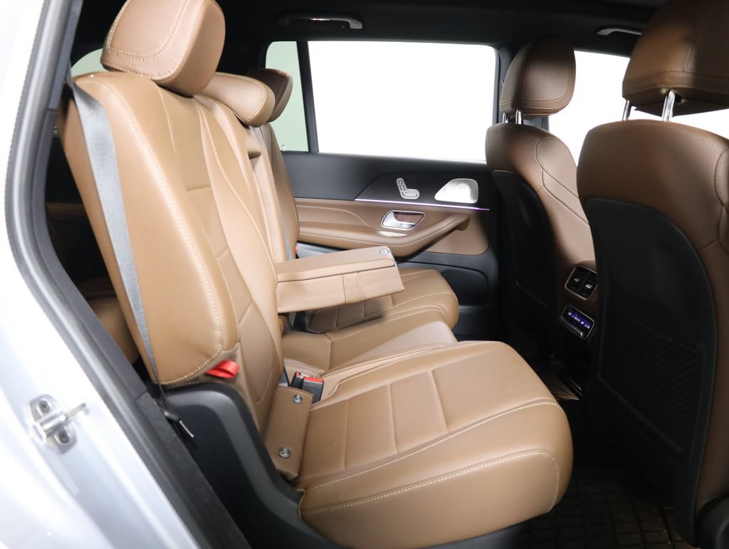 Used 2025 Mercedes-Benz GLS 450 4MATIC image 60
