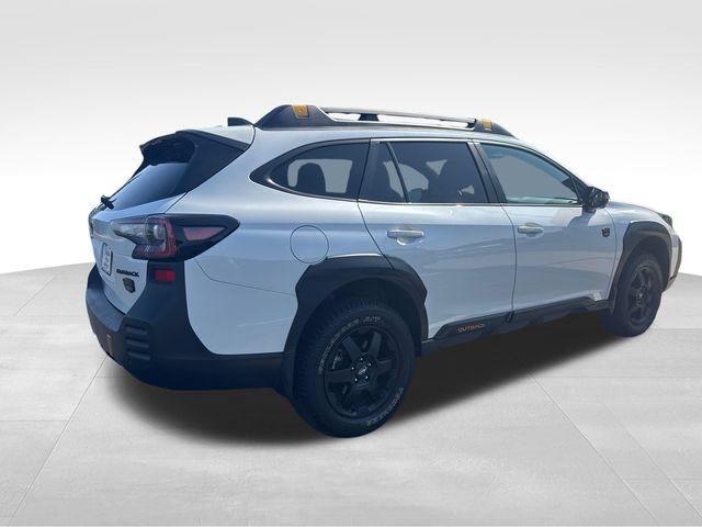 Used 2025 Subaru Outback Wilderness AWD/4WD image 7