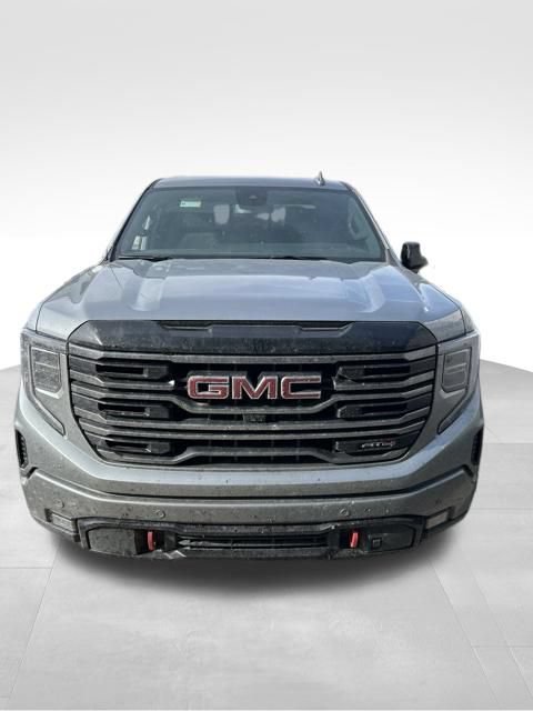 Used 2025 GMC Sierra 1500 AT4 w/ AT4 Preferred Package AWD/4WD image 1