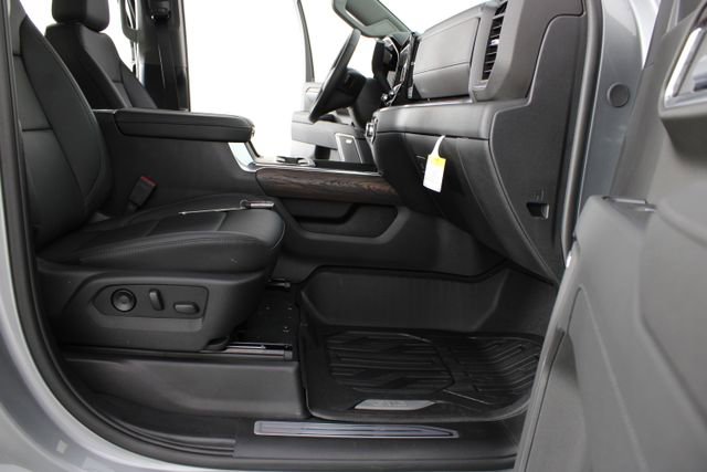 New 2026 GMC Sierra 2500 SLT w/ SLT Premium Package AWD/4WD image 23