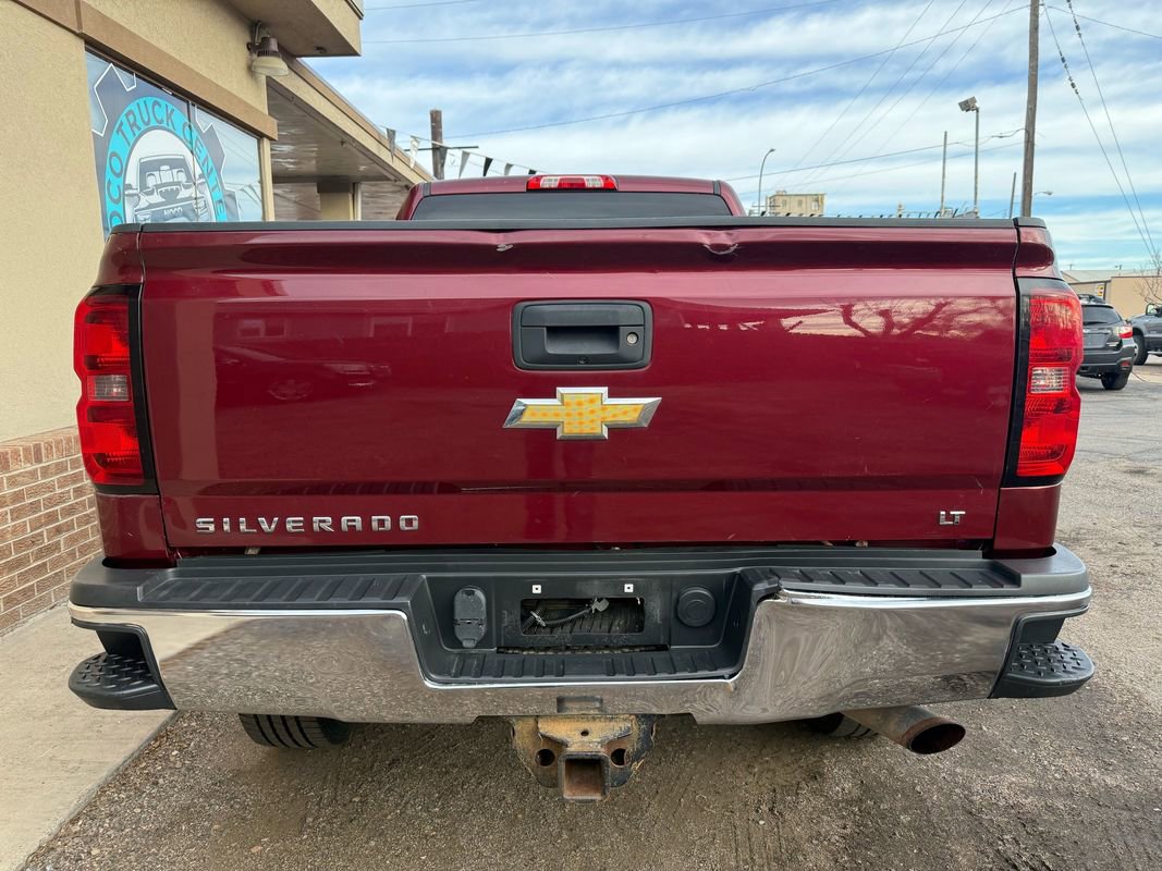 Used 2015 Chevrolet Silverado 2500 LT w/ LT Convenience Package image 4