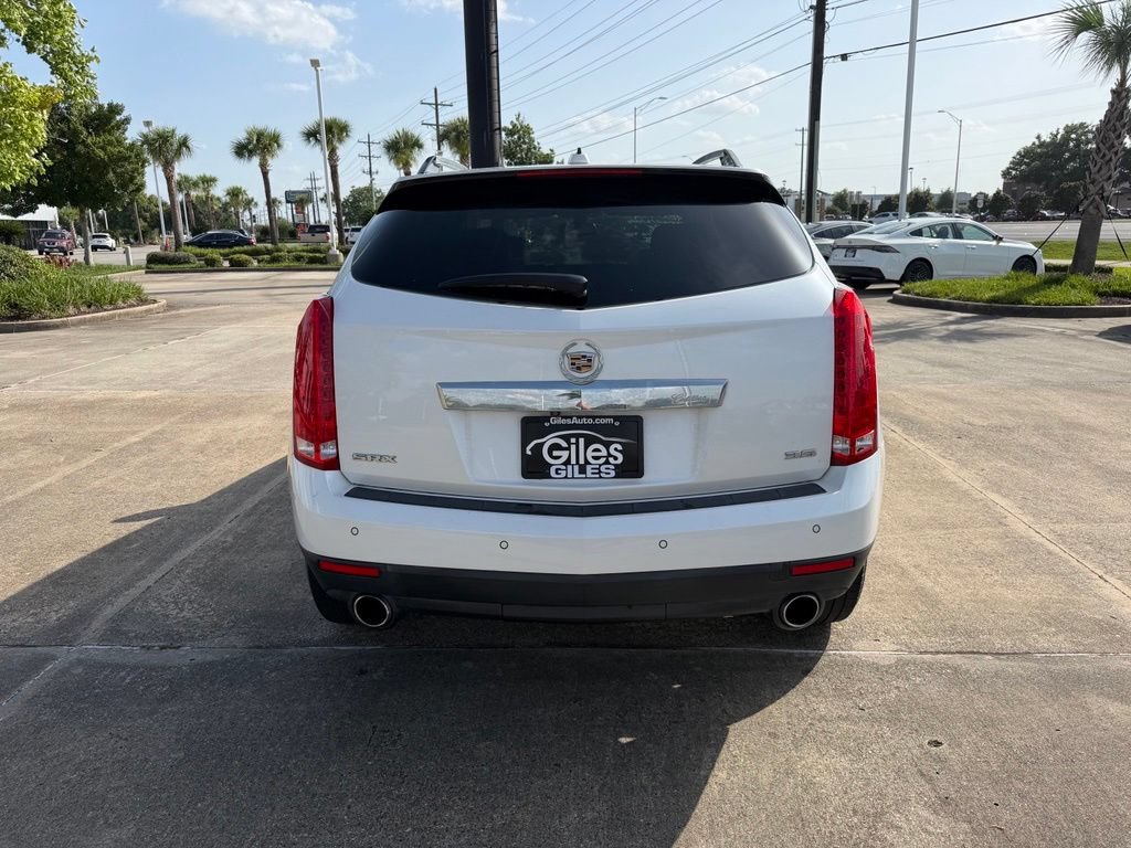 Used 2016 Cadillac SRX Luxury FWD image 4