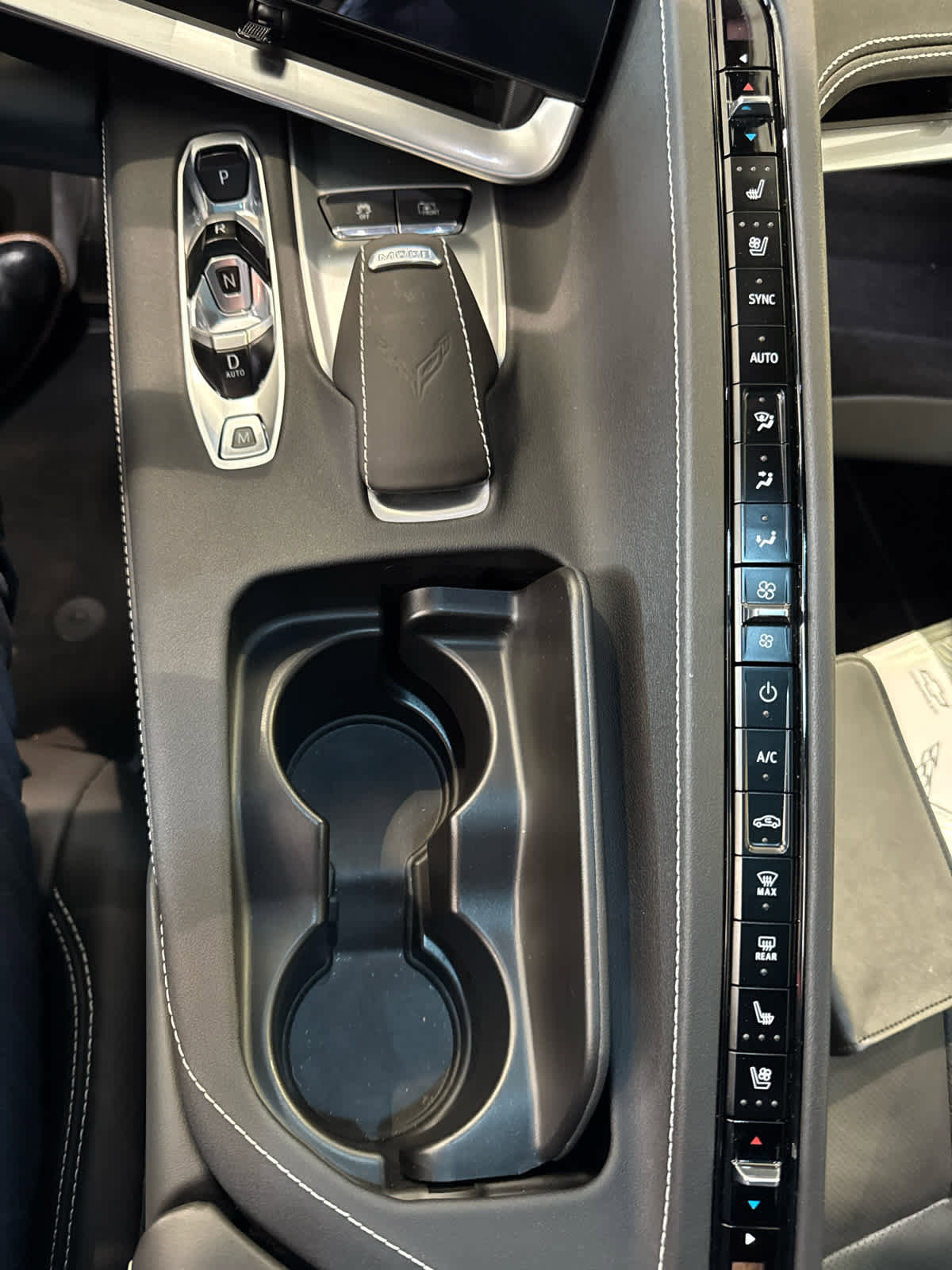 Used 2024 Chevrolet Corvette 2LT image 22