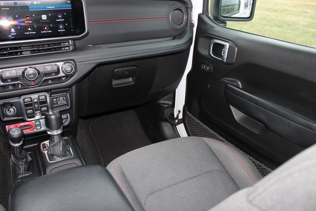 Used 2024 Jeep Wrangler Unlimited Rubicon image 30