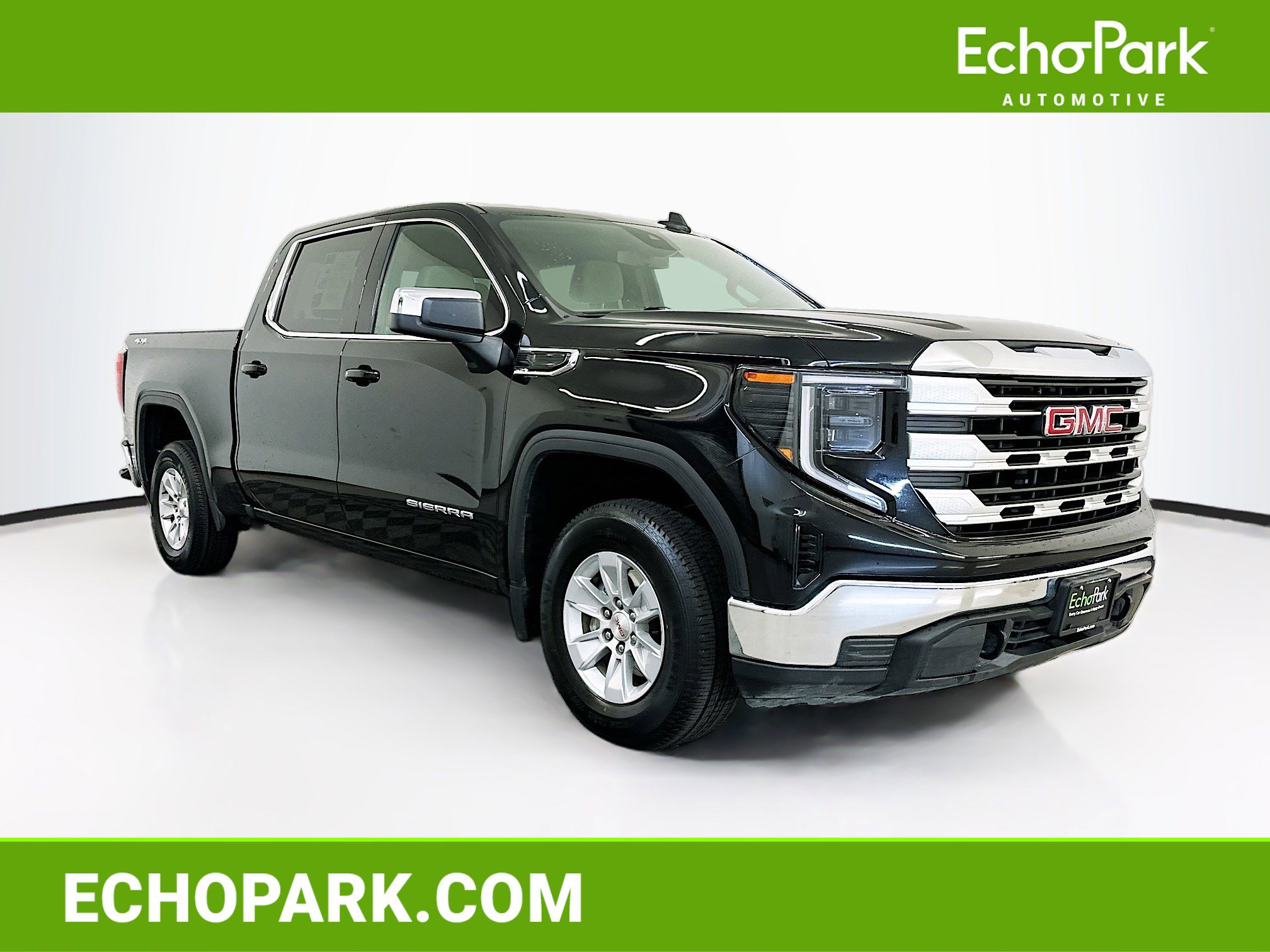 Used 2024 GMC Sierra 1500 SLE image 1