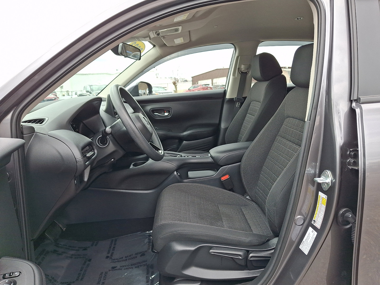 Used 2023 Honda HR-V LX image 13