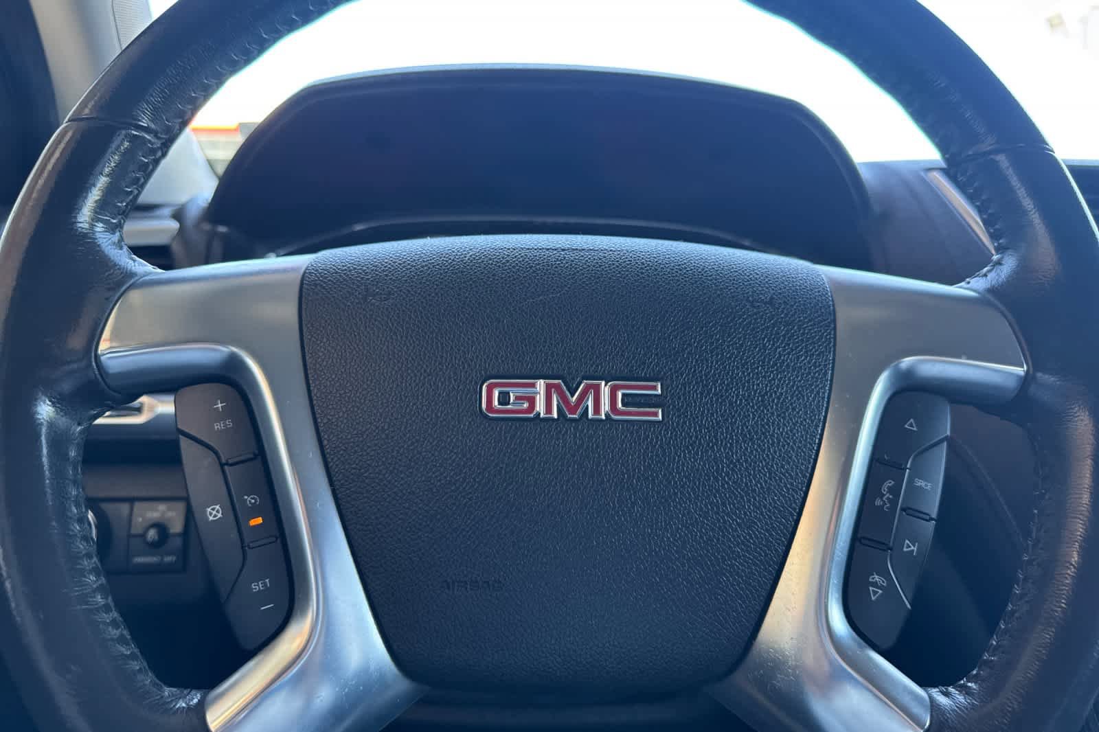 Used 2014 GMC Acadia SLE image 23