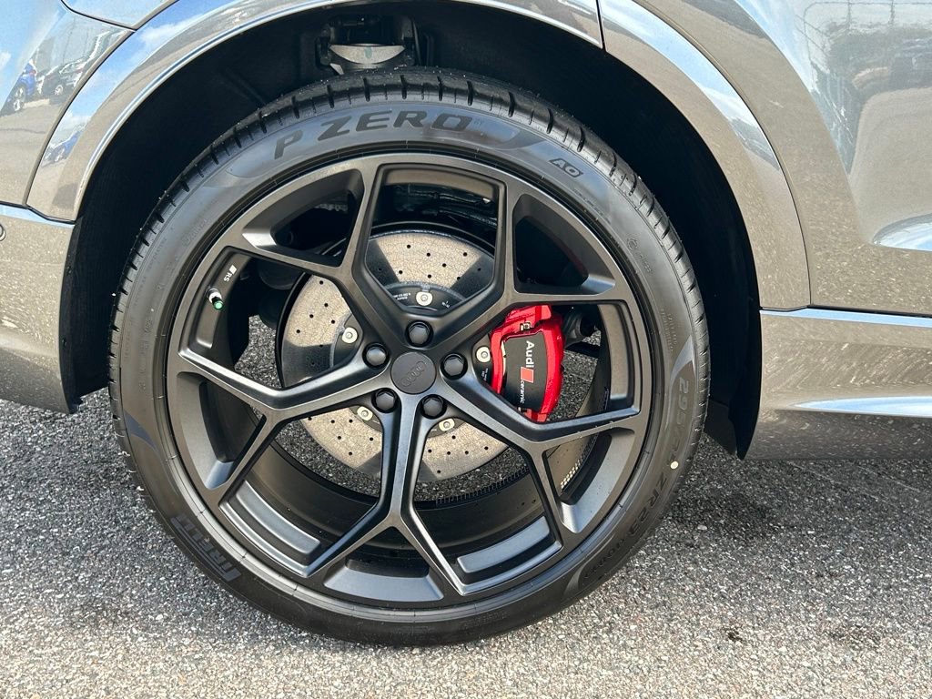 New 2026 Audi RS Q8 performance image 65