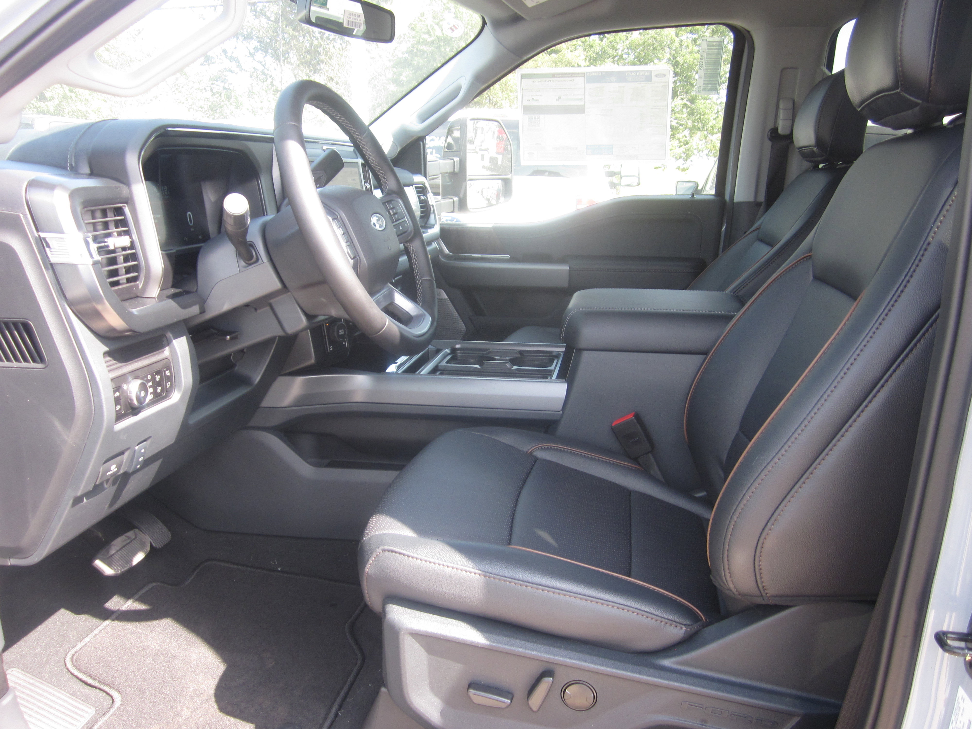 New 2026 Ford F350 Lariat image 13