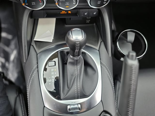 New 2026 MAZDA MX-5 Miata Grand Touring RWD image 26