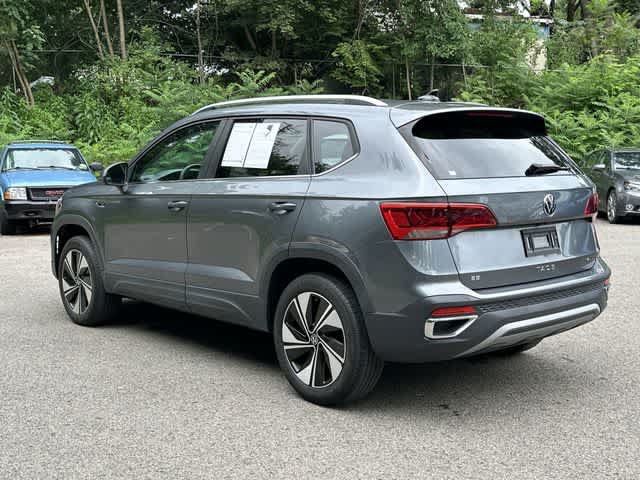 Used 2023 Volkswagen Taos SE w/ Panoramic Sunroof Package AWD/4WD image 29