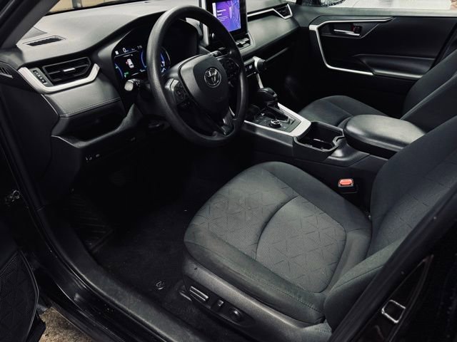Used 2023 Toyota RAV4 XLE w/ Convenience Package image 20