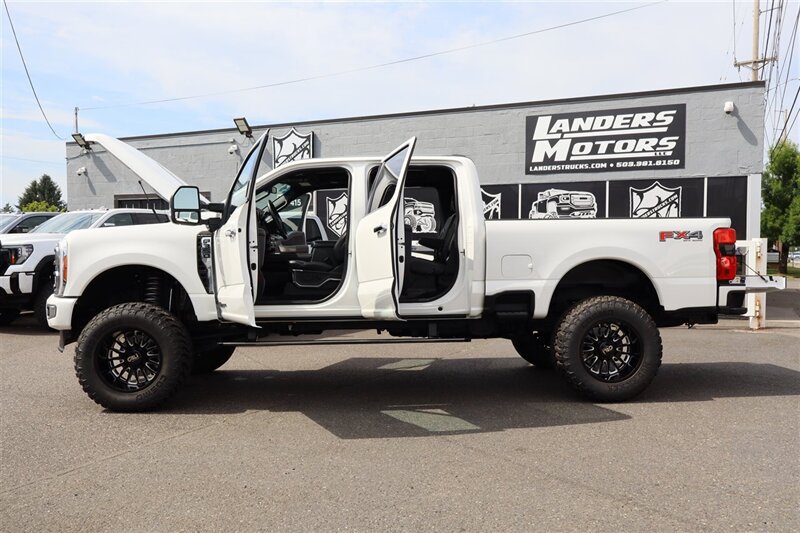 Used 2023 Ford F350 Platinum AWD/4WD image 37