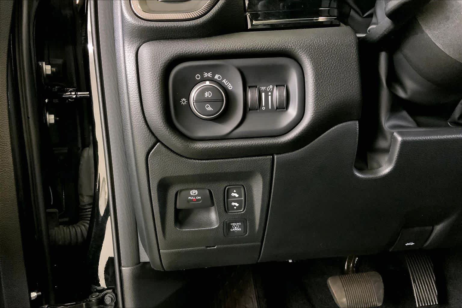 Used 2025 RAM 1500 Rebel w/ Rebel Level 2 Equipment Group AWD/4WD image 33