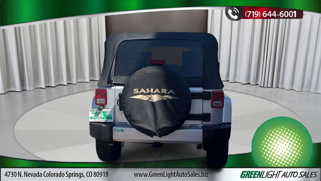 Used 2010 Jeep Wrangler Unlimited Sahara AWD/4WD image 4