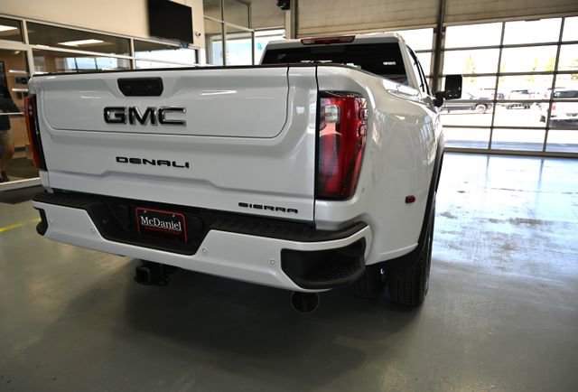 New 2026 GMC Sierra 3500 Denali w/ LPO, Black Badging Package image 6