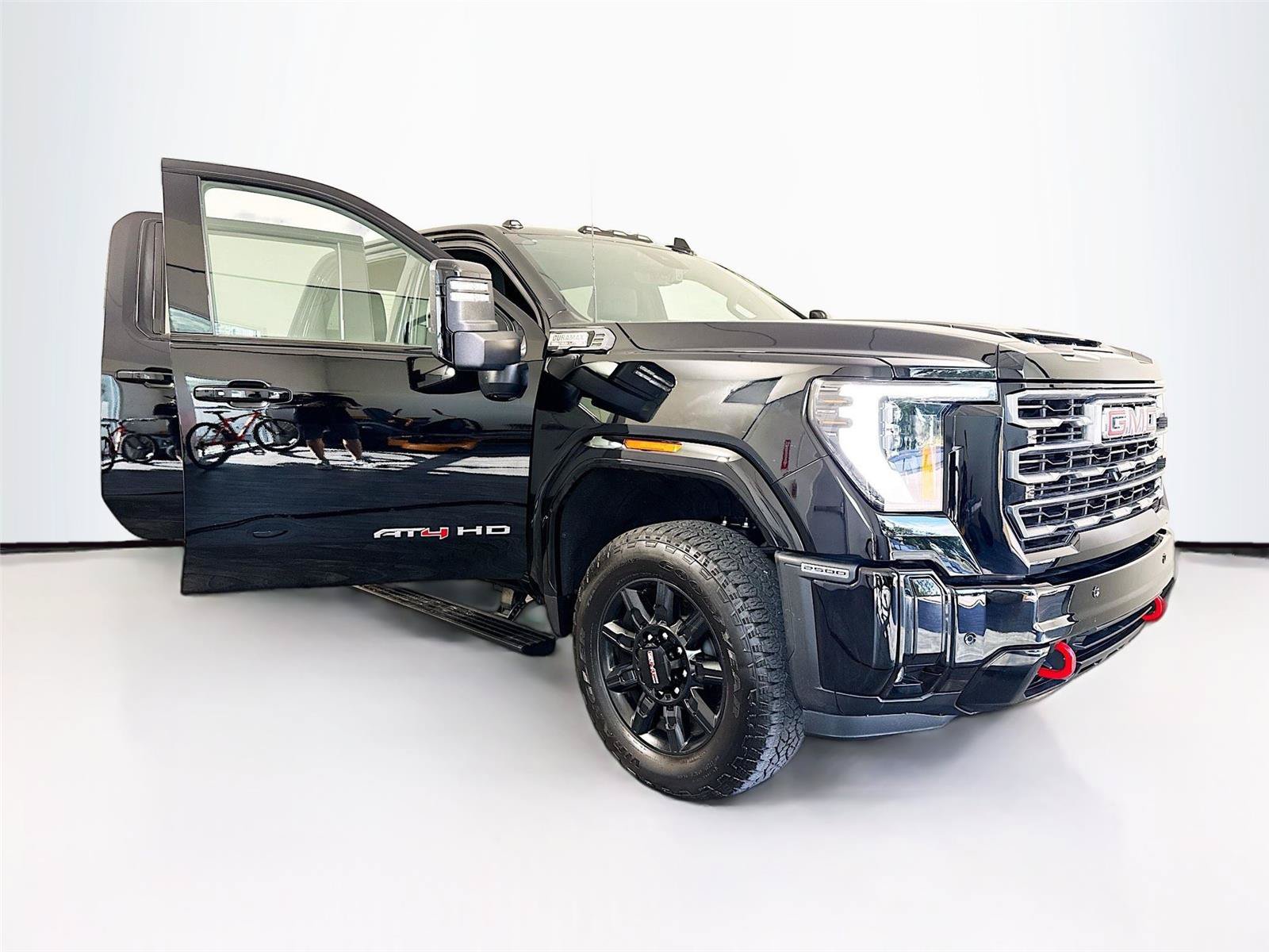 Used 2025 GMC Sierra 2500 AT4 w/ AT4 Premium Plus Package AWD/4WD image 40