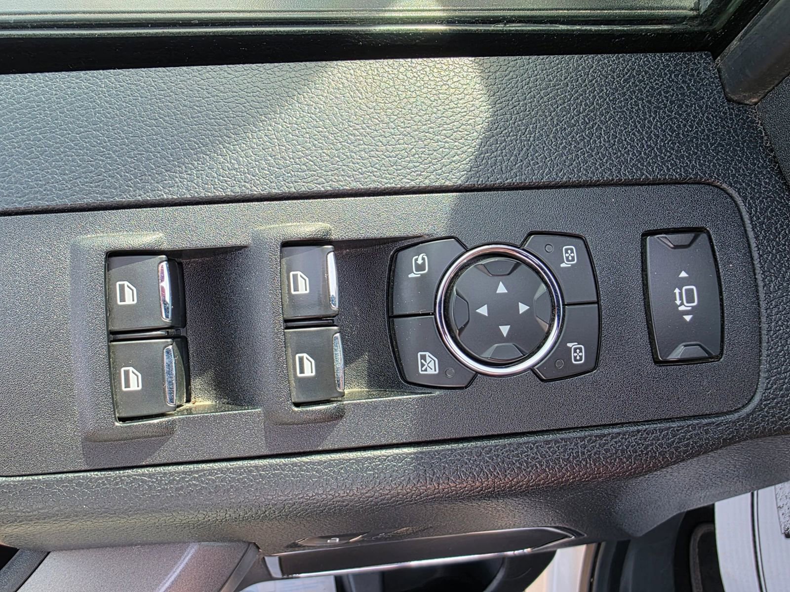 Used 2018 Ford F250 Platinum w/ Platinum Ultimate Package AWD/4WD image 13