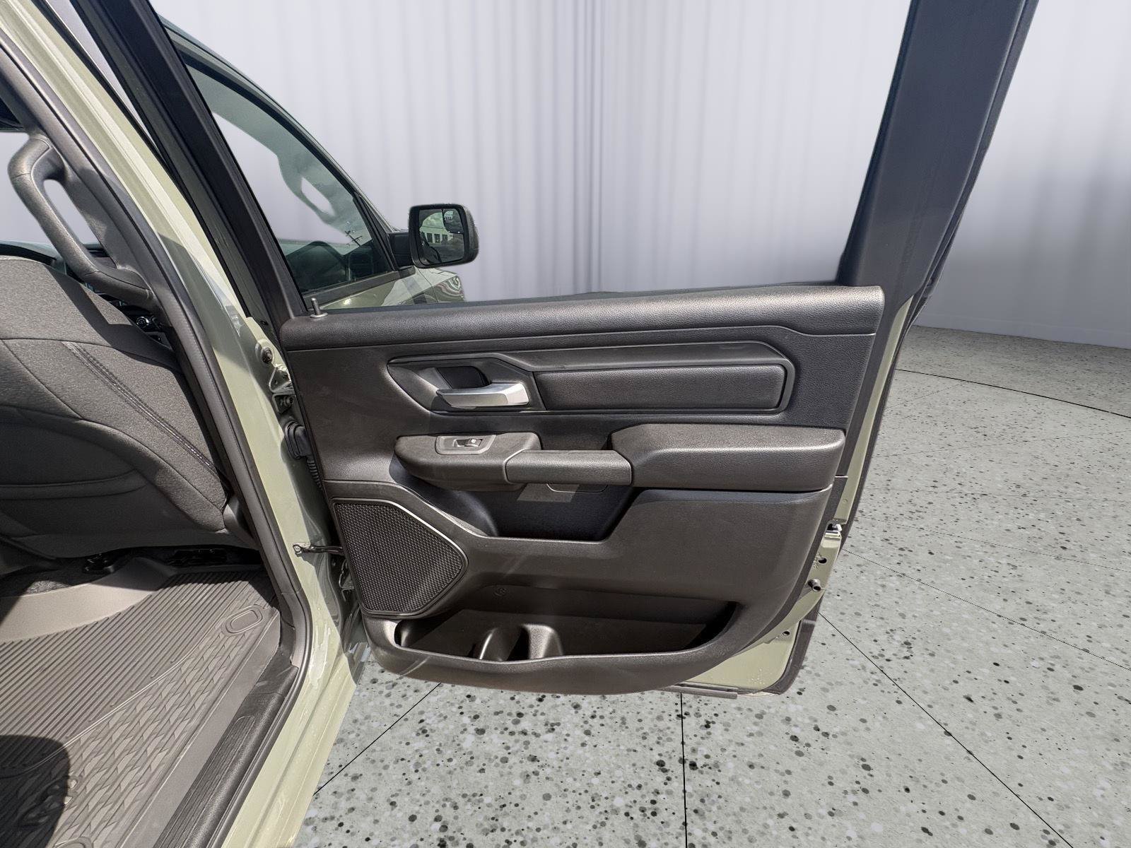 New 2026 RAM 1500 Tradesman AWD/4WD image 15