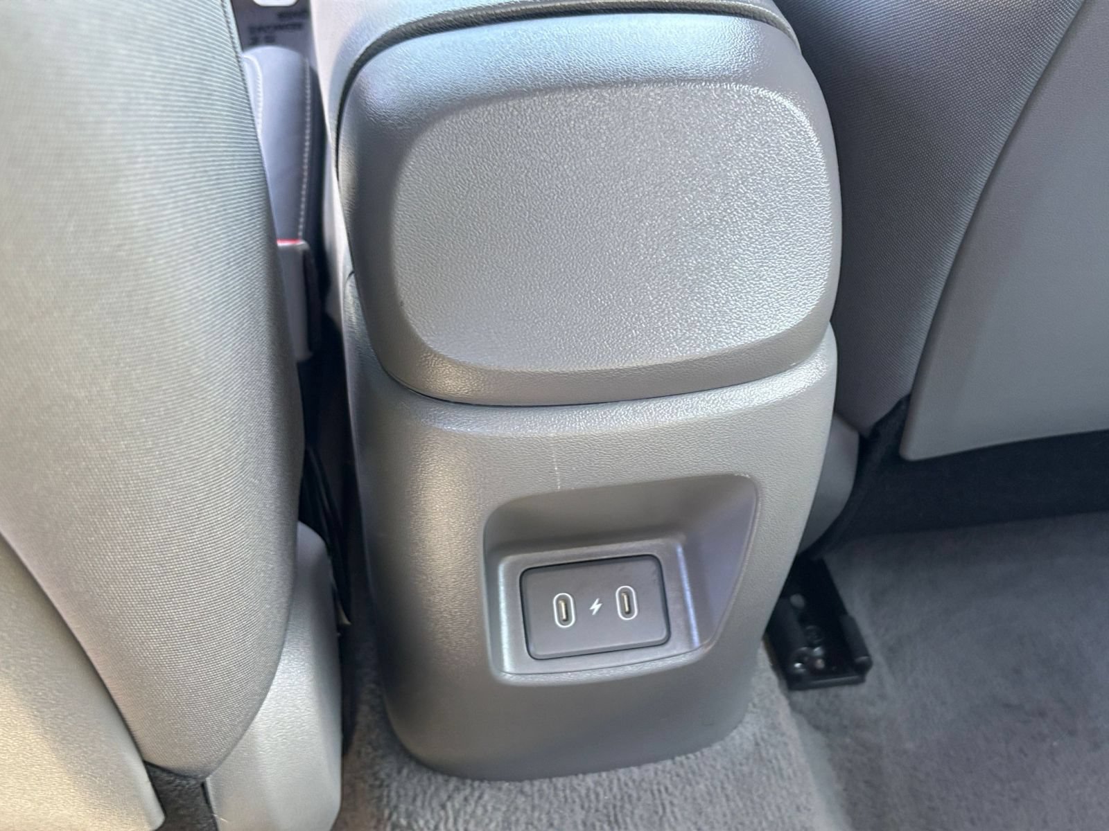 Used 2026 Hyundai Elantra Sport FWD image 23
