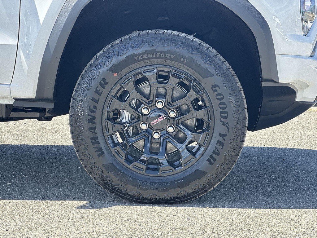 New 2026 GMC Canyon Elevation w/ Technology Package AWD/4WD image 30