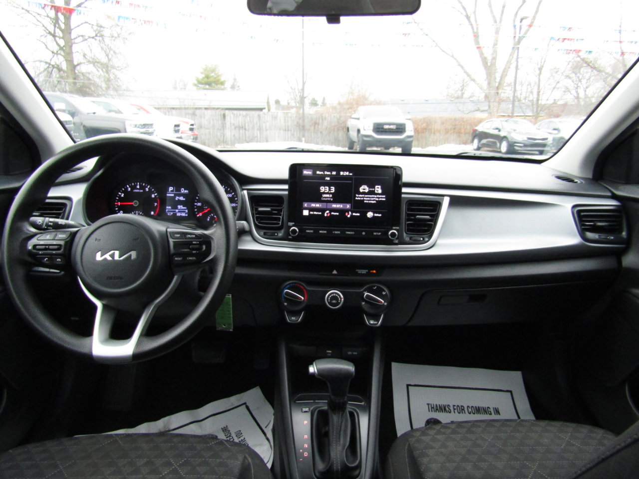 Used 2022 Kia Rio S image 9