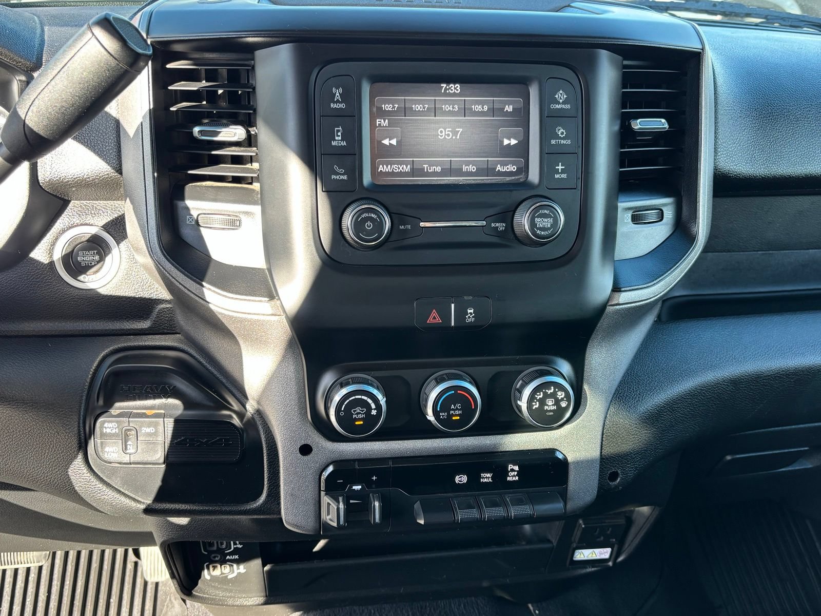Used 2020 RAM 3500 Tradesman AWD/4WD image 17